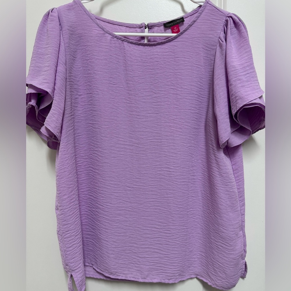 EUC Vince Camuto tulip blouse